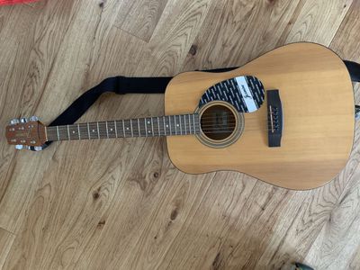 Jasmine by Takamine S35 Acoustic Guitar - Natural Finish, Steel Strings - Right-Handed