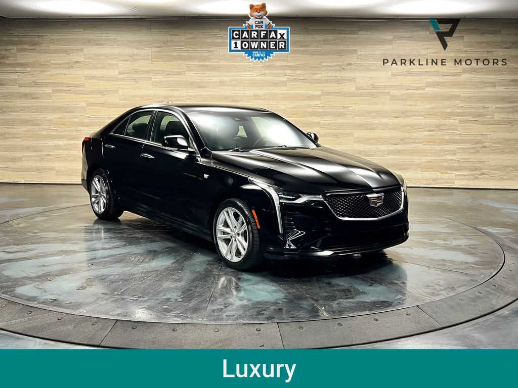 2023 Cadillac CT4 Luxury
