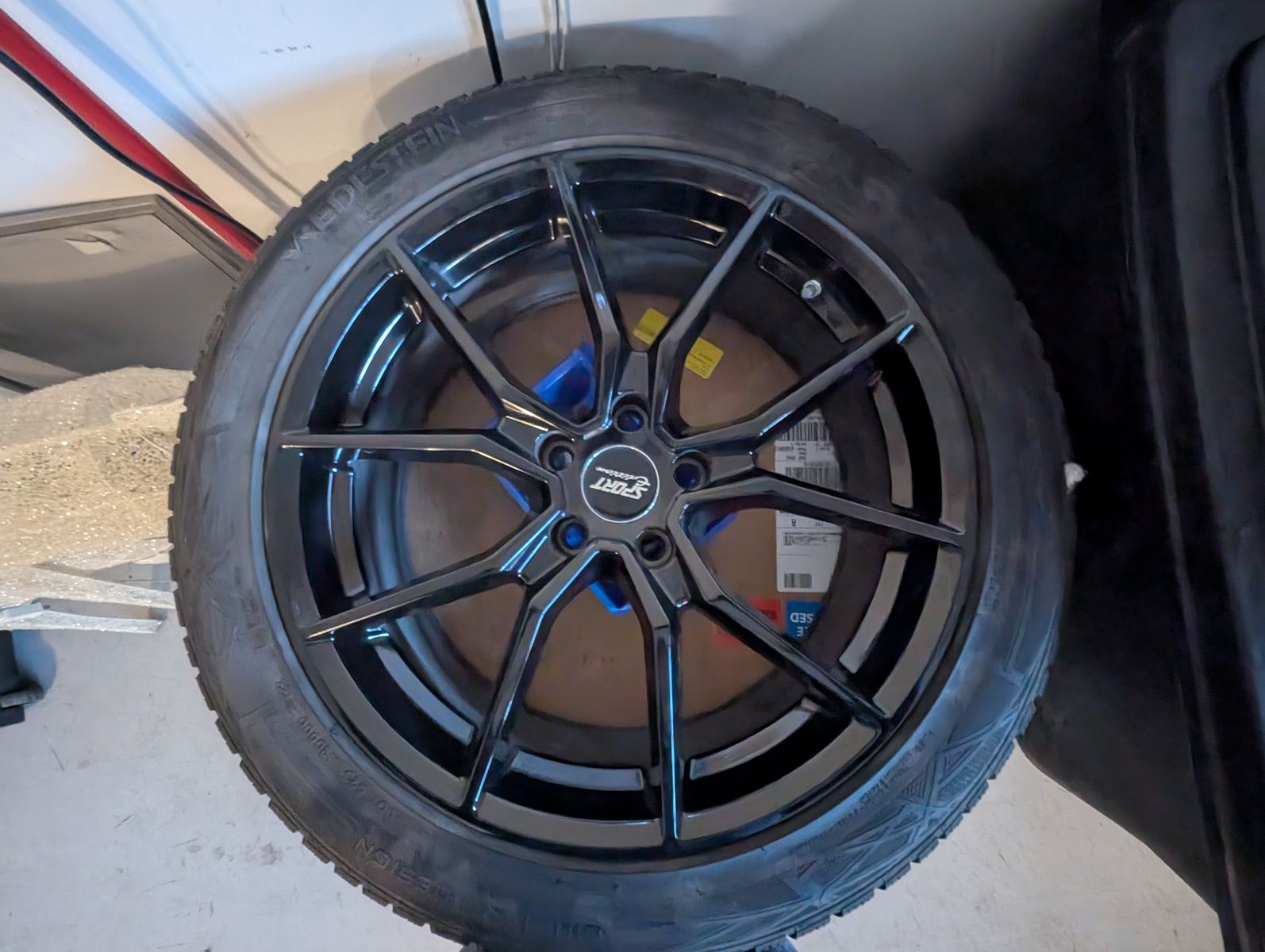 Tire Set for VW, Mercedes, BMW, Audi and many more