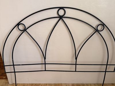 Border fencing