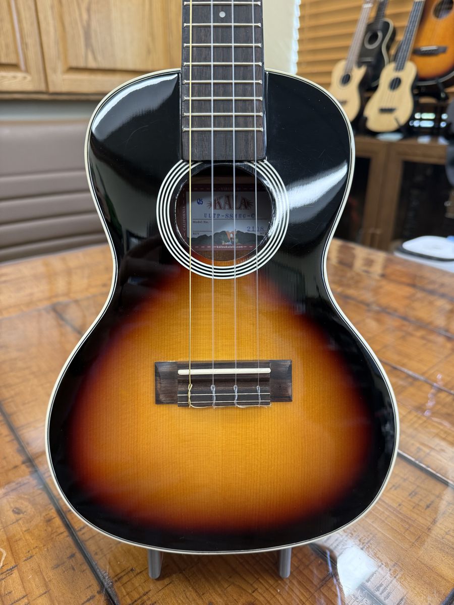 Kala Uke Like The Pros Concert Ukulele