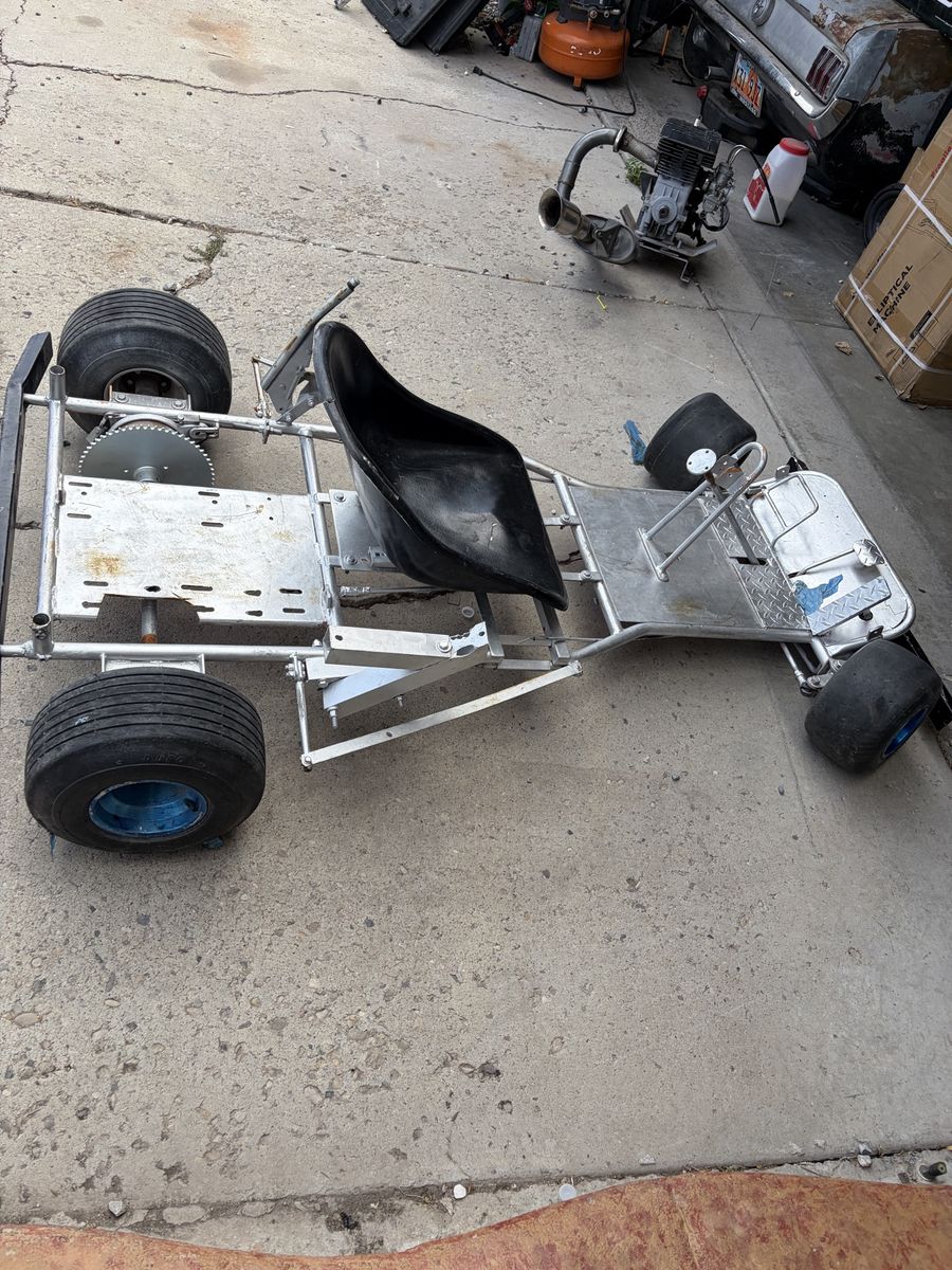 Main image 5