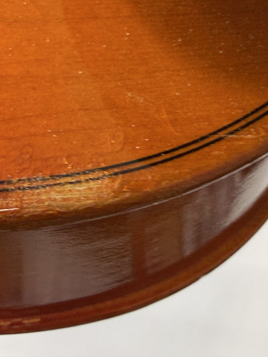 Main image 10