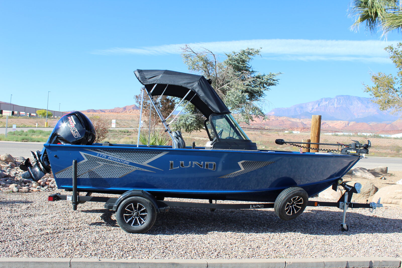 2026 Lund 1775 Adventure Sport