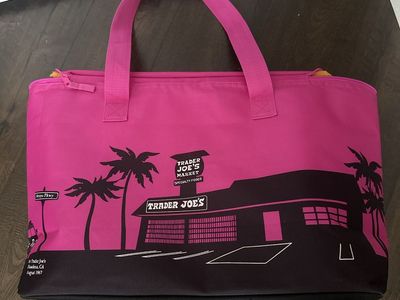 Trader Joe’s insulated bag