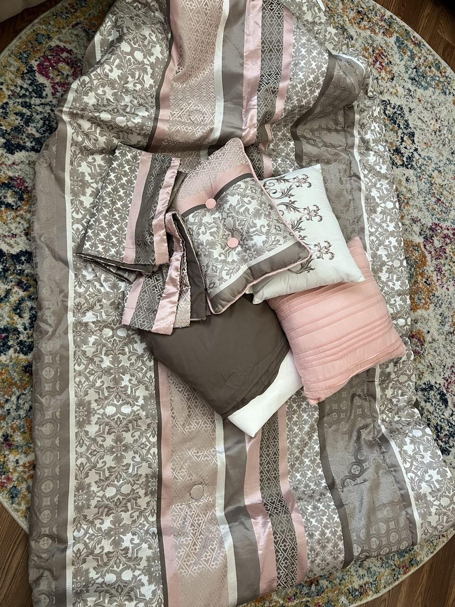 Queen Size Decorative Bedding Comforter Set with Pillows - Pink, Brown, and White