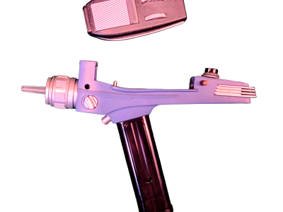 Diamond Select Star Trek TOS Classic Phaser with Box