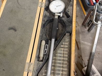 Precision Dial Bore Gauge Set with Wooden Storage Case