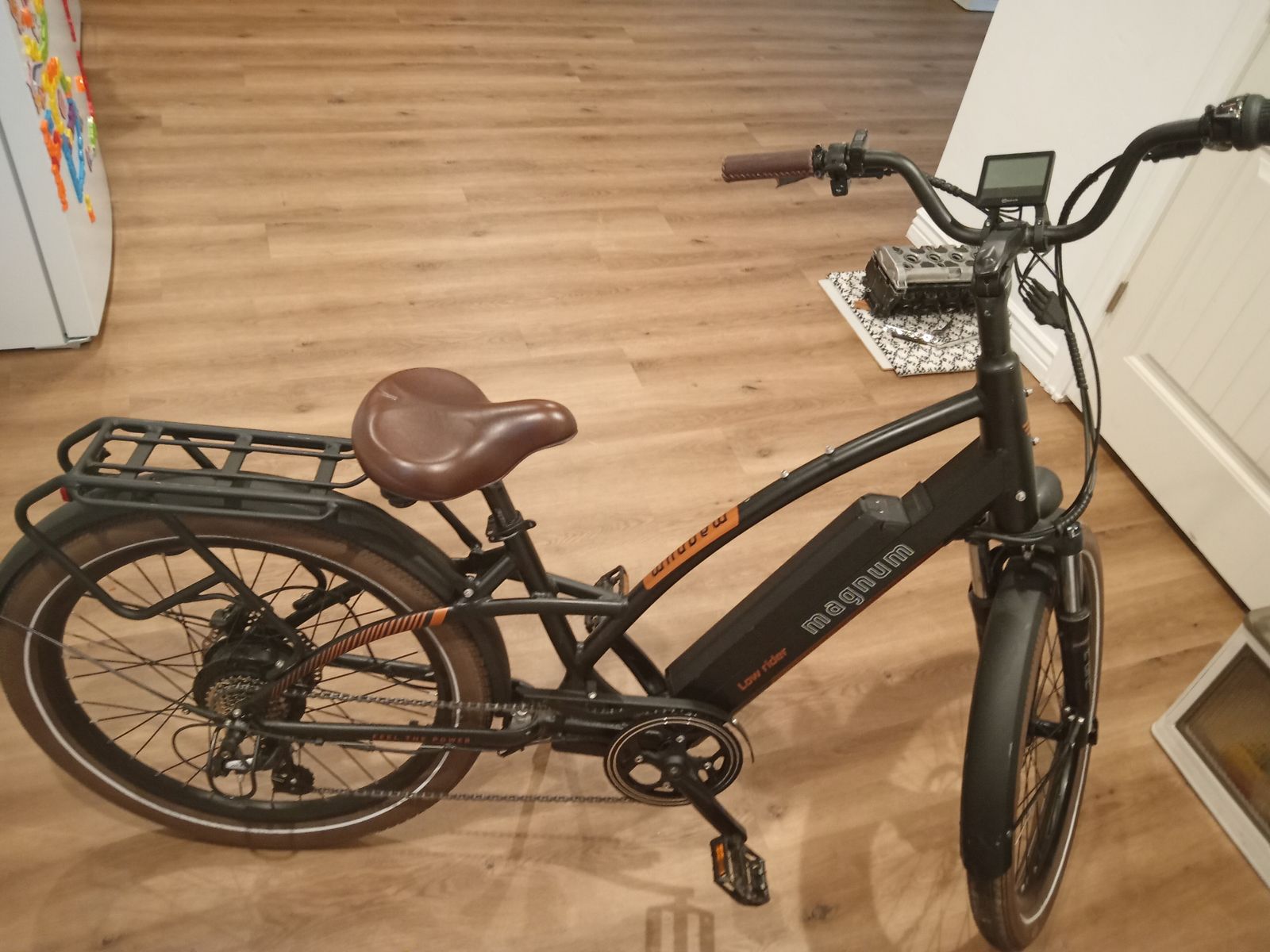 Magnum 2.0 low rider electric bike