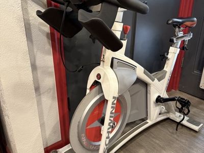 2013 Schwinn AC Performance Indoor Cycle Spin Bike- with Echelon 2 console