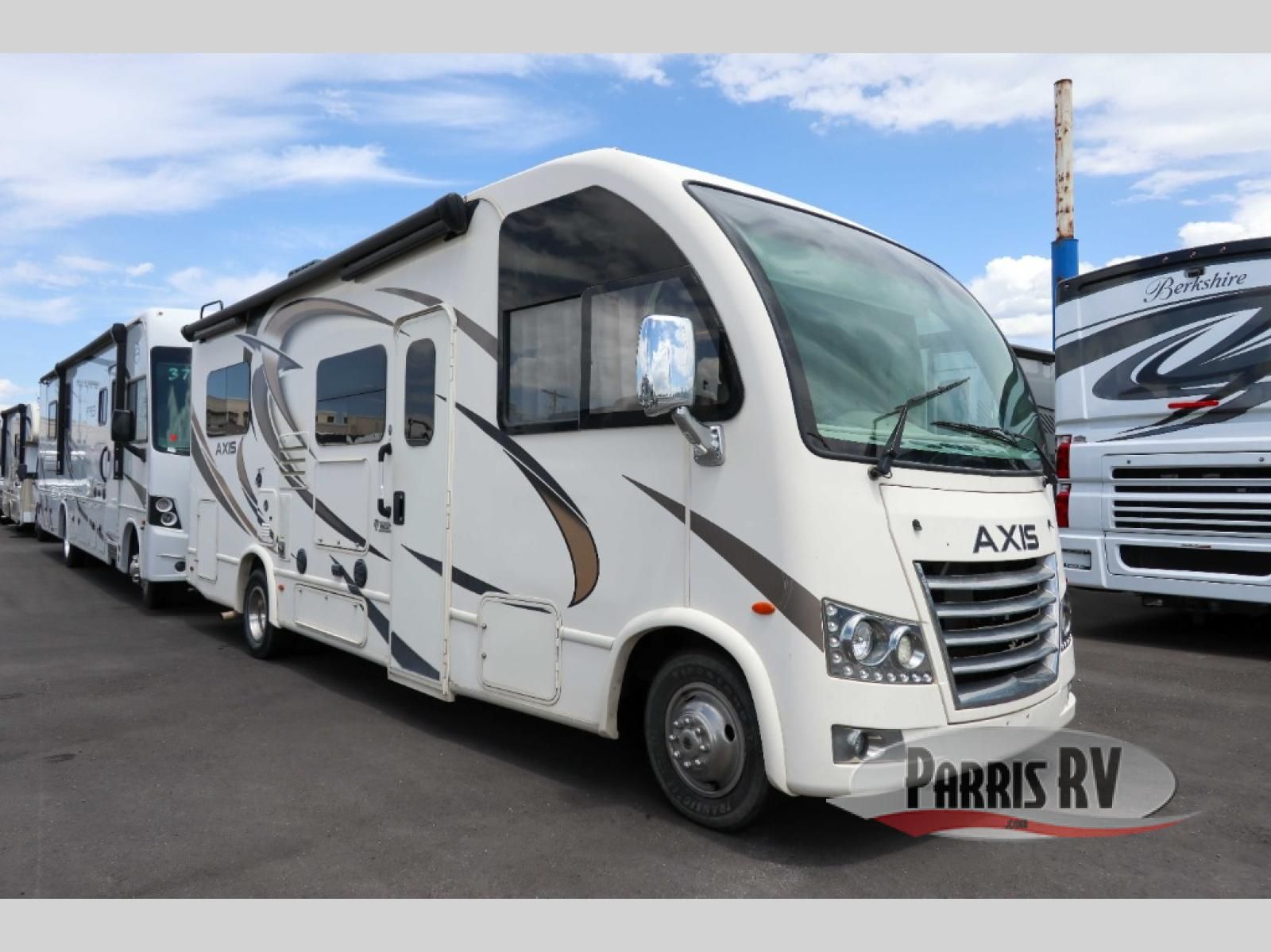 Used 2018 Thor Motor Coach Axis 24.1