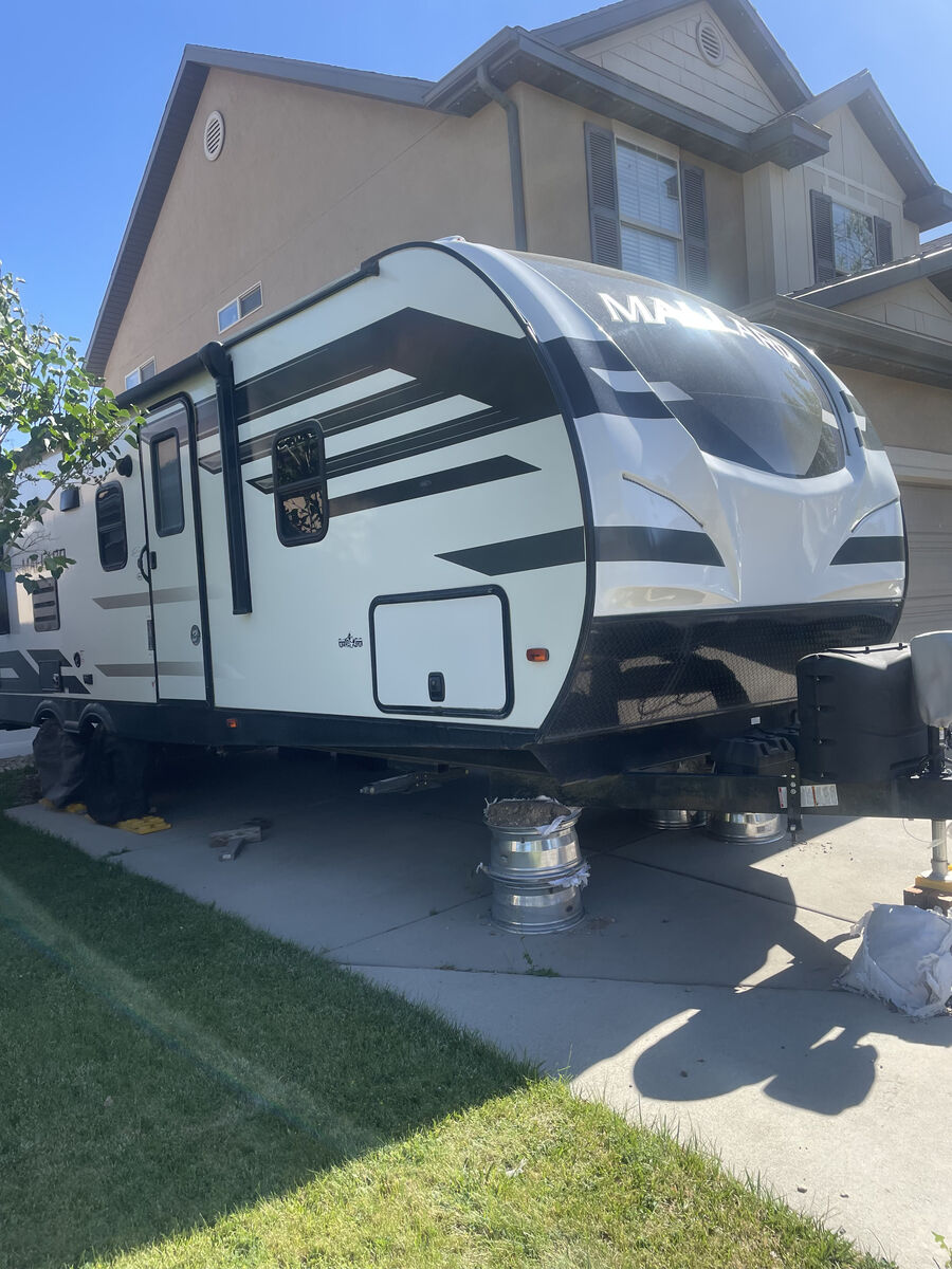 2021 Travel Trailer – Spacious & Family Ready!