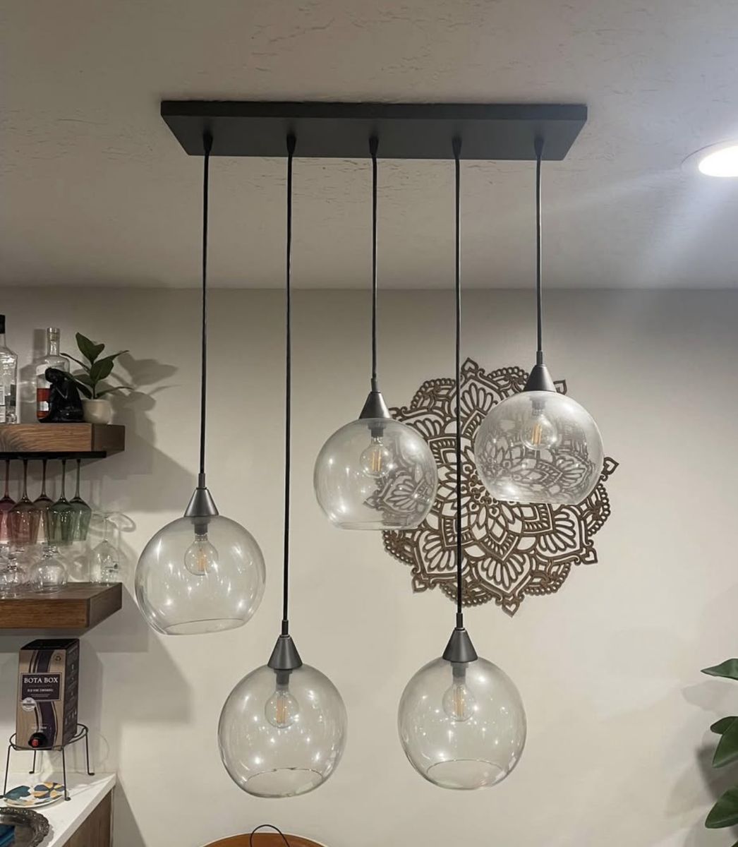 Modern 4-Light Pendant Chandelier with Clear Glass Globes - Black Finish, Adjustable Cords