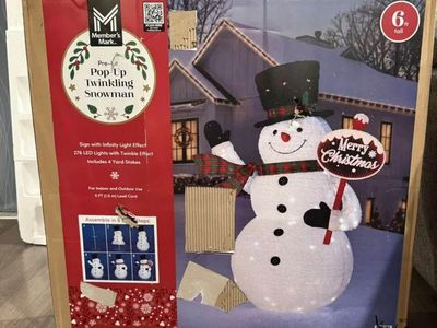 Brand New 6ft Pop Up Twinkling Snowman