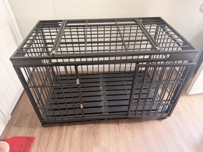 Dog crate/kennel