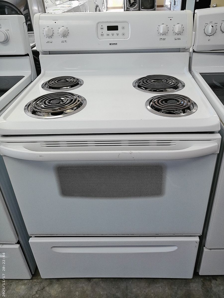 Clean White Electric Stove~90 Day Guarantee~Can Deliver