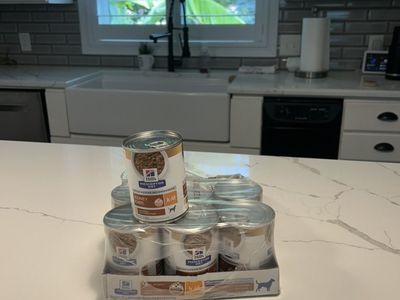 Pets Food