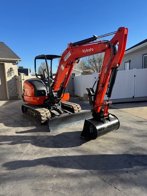 Mini Excavator For Rent - Brand New KX-40!