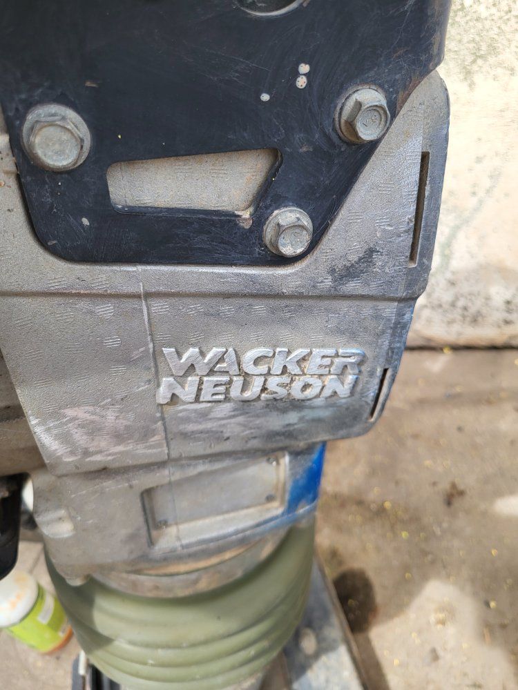 WACKER NEUSON JUMPING JACK