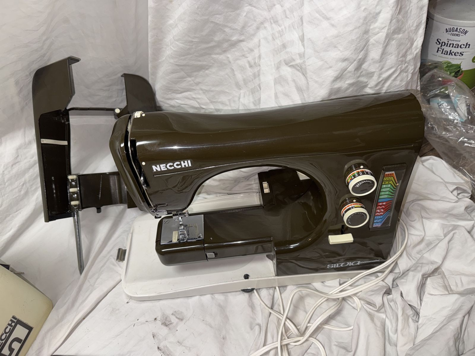 Necchi Sylvia Maximatic 586