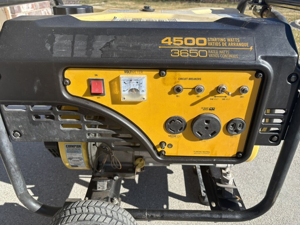 Champion 4500 Watt Generator