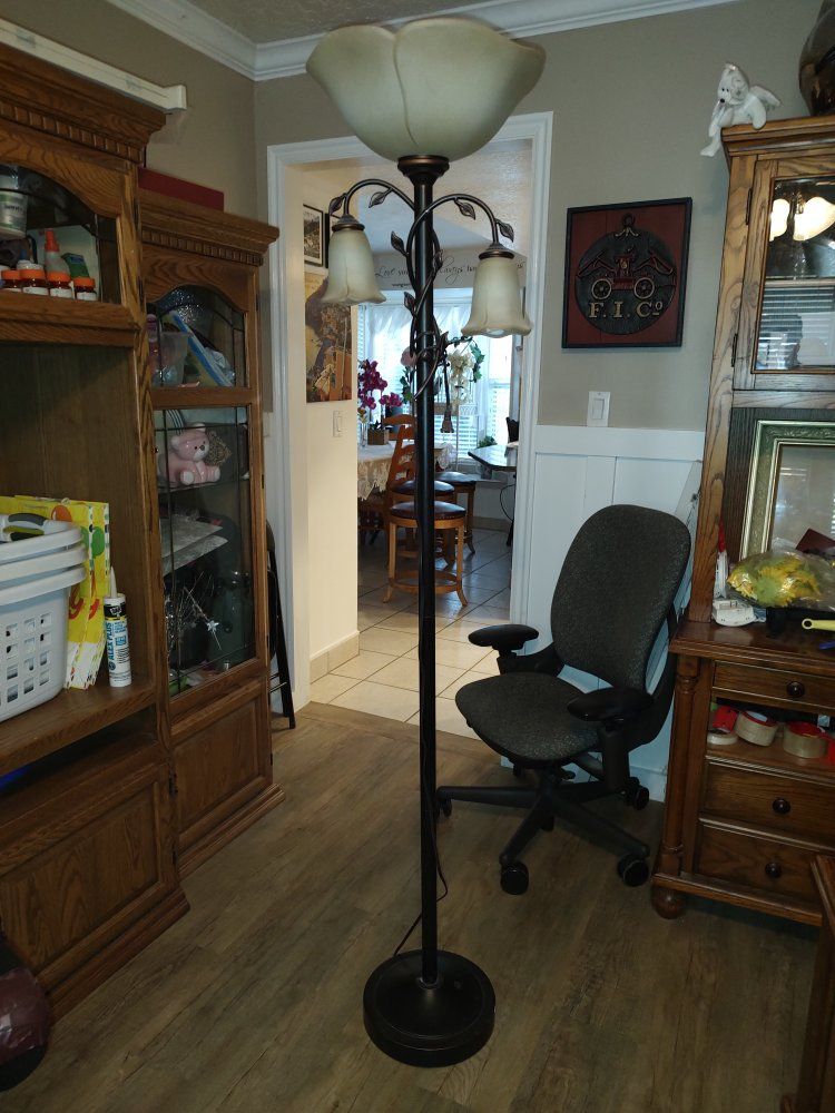 Main image 2