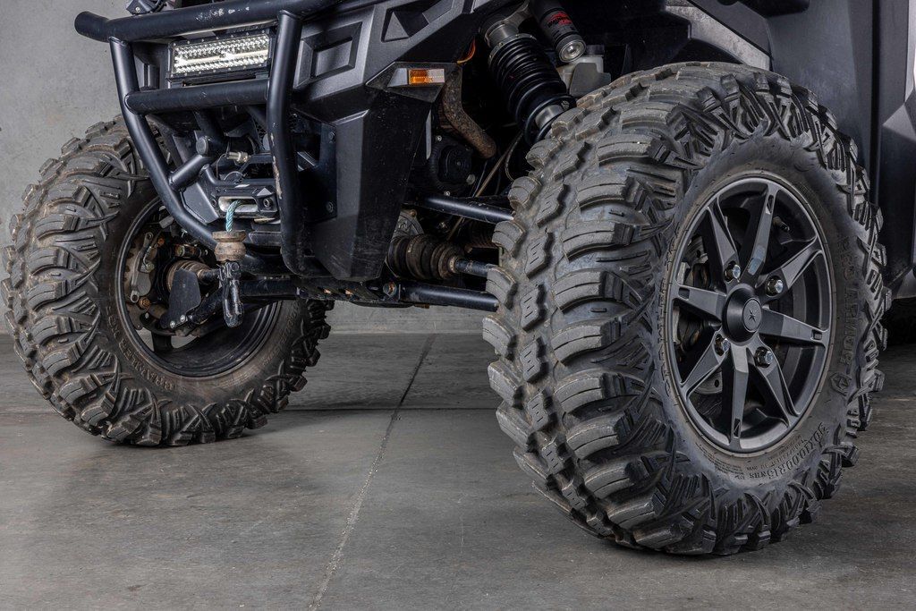 Main image 10