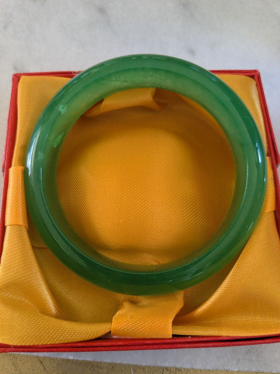 Green Imperial Jade bracelet