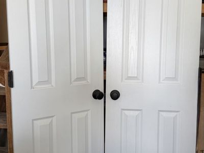 2 Closet Doors