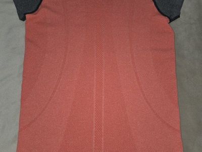 Ladies Lululemon Swiftly Tech Short Sleeve Top 8