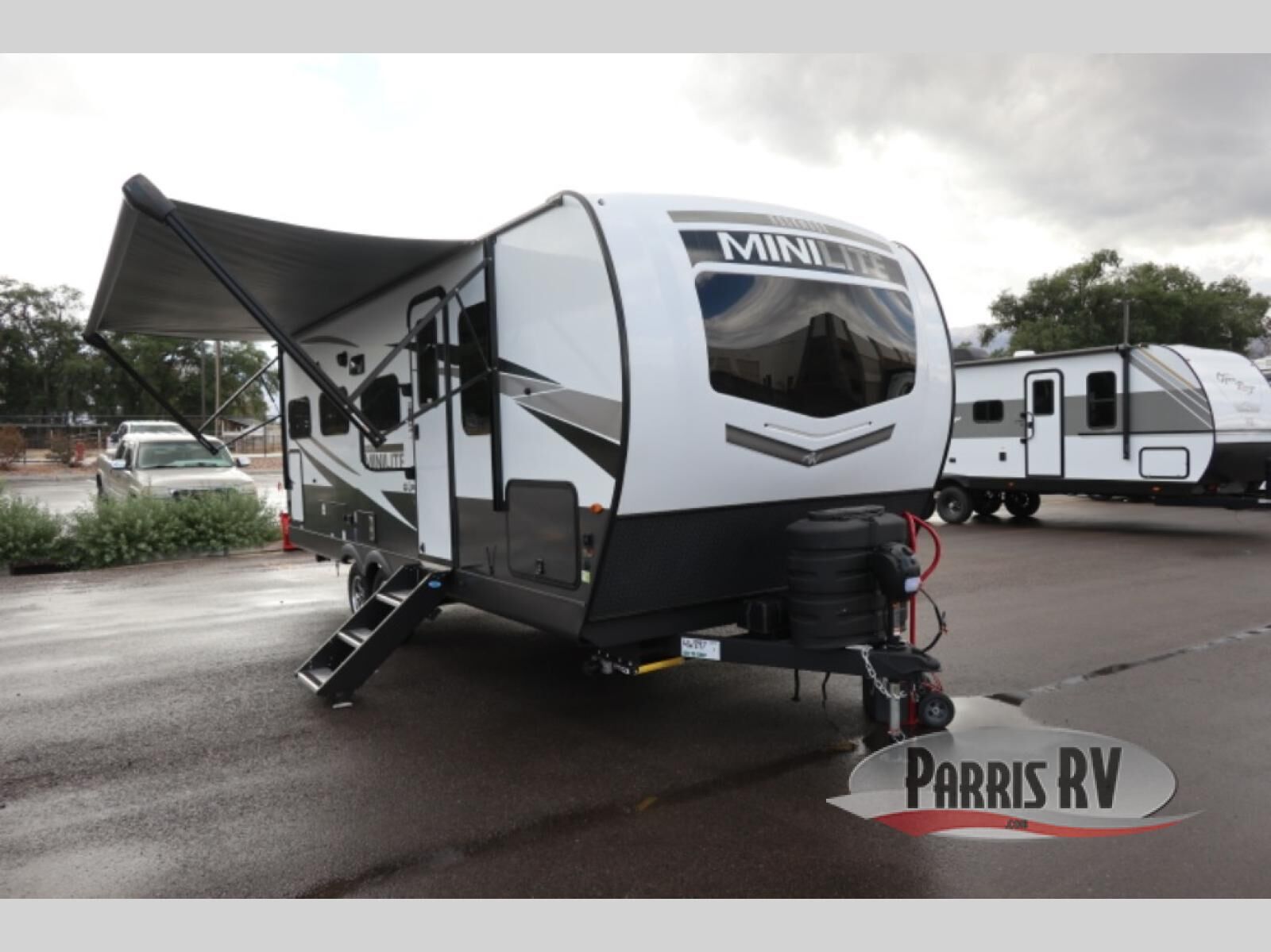 New 2025 Forest River RV Rockwood Mini Lite 2517S