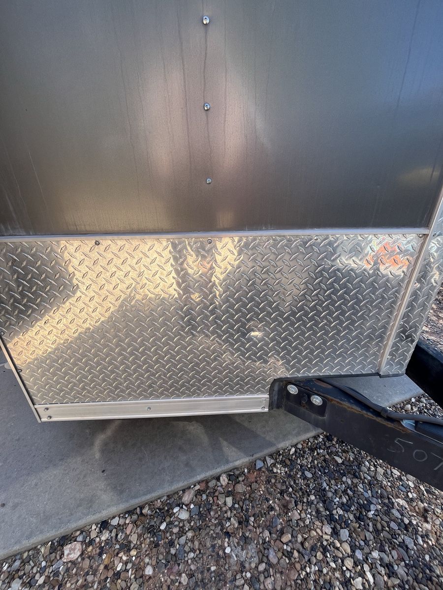 Main image 6