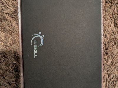 G skill Trident Z5 Royal DDR5-6400 CL32-39-39-102