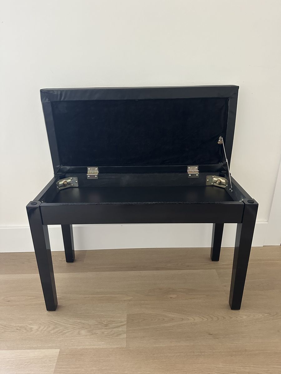 Soft Duet Piano bench with storage compartment 