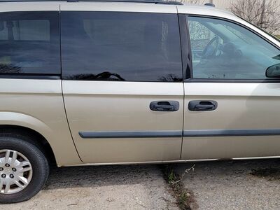 2005 Dodge Grand Caravan SE Plus