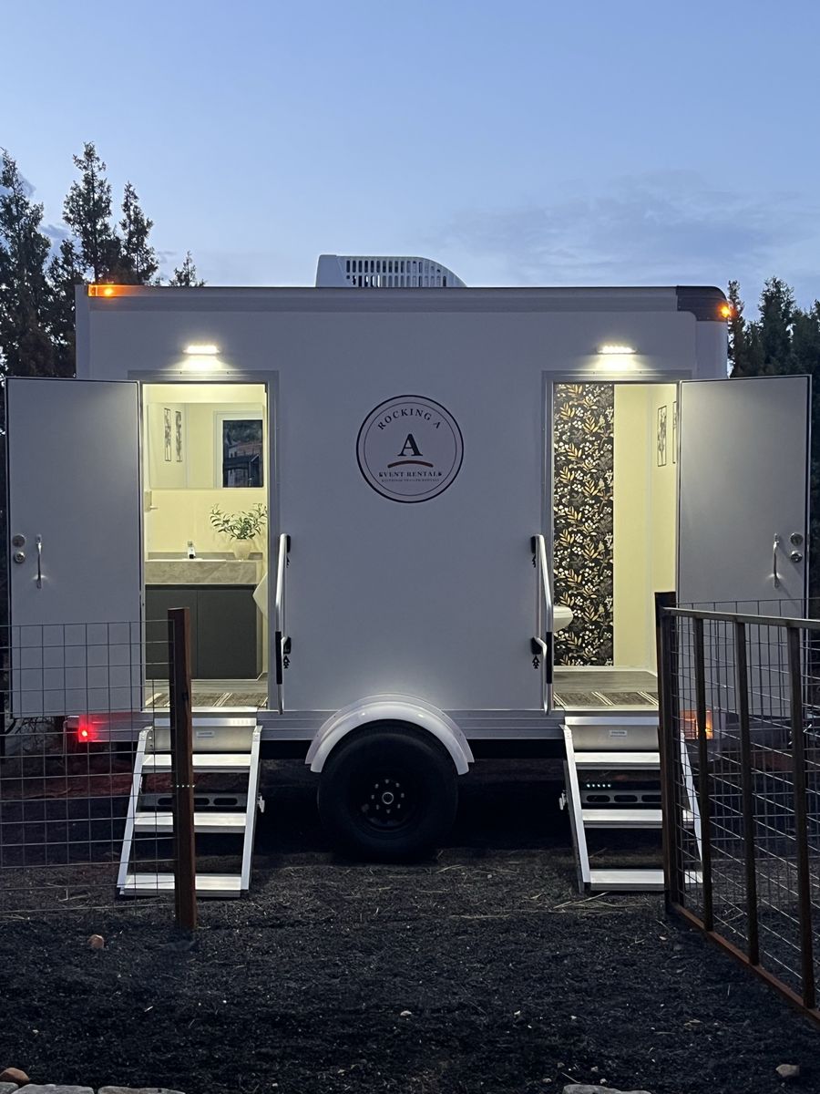 Restroom Trailer Rental