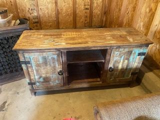 Entertainment Center/Dresser/TV Stand