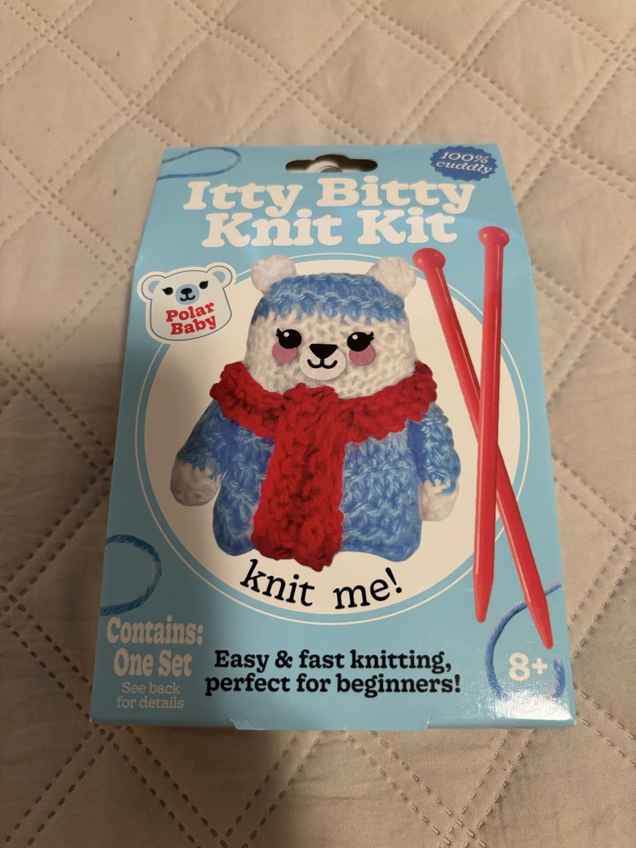 Itty Bitty Knit Kit - Polar Bear