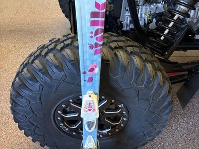 Kids Skis, boots and bindings