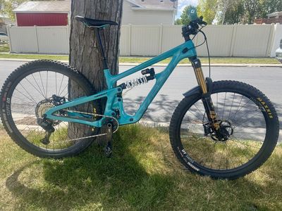 Yeti sb160 with new Shimano XT Di2 parts