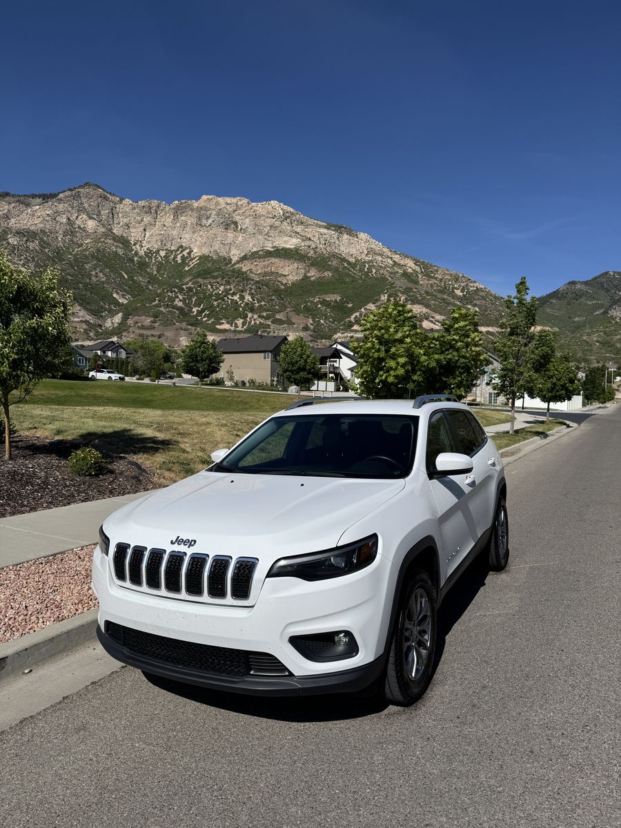 2020 Jeep Cherokee Latitude Plus