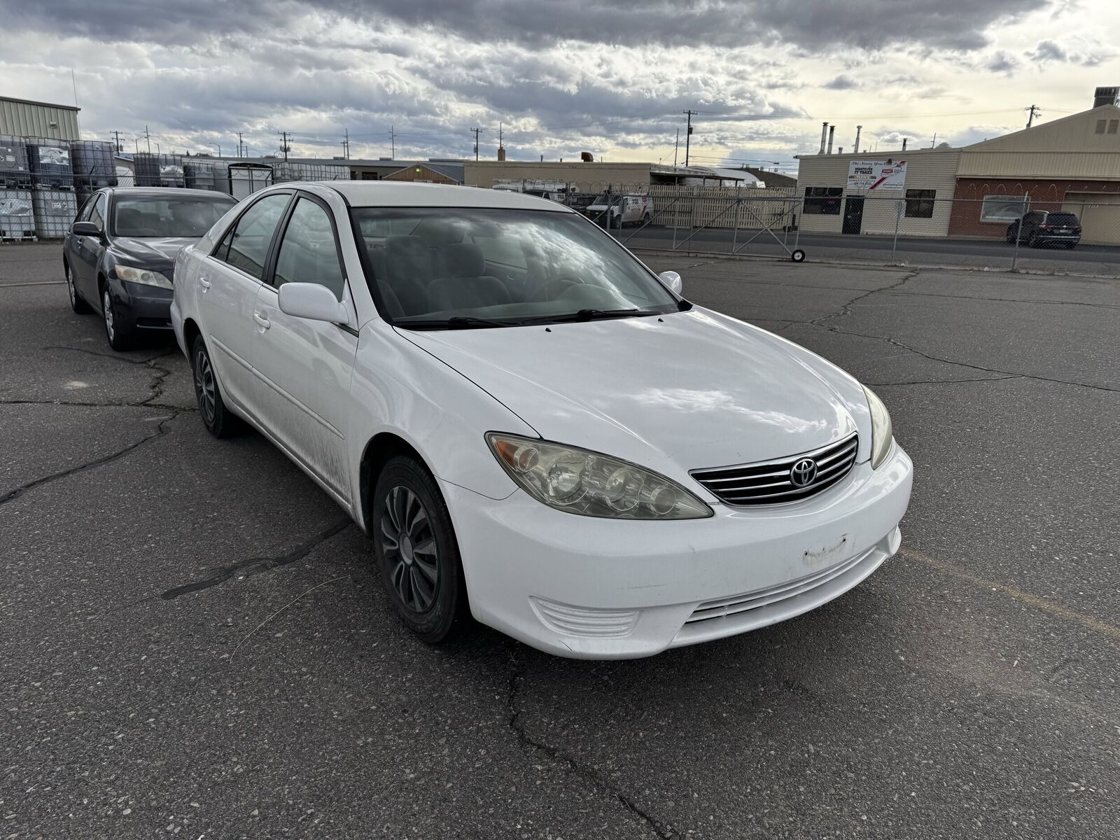 2006 TOYOTA CAMRY LE