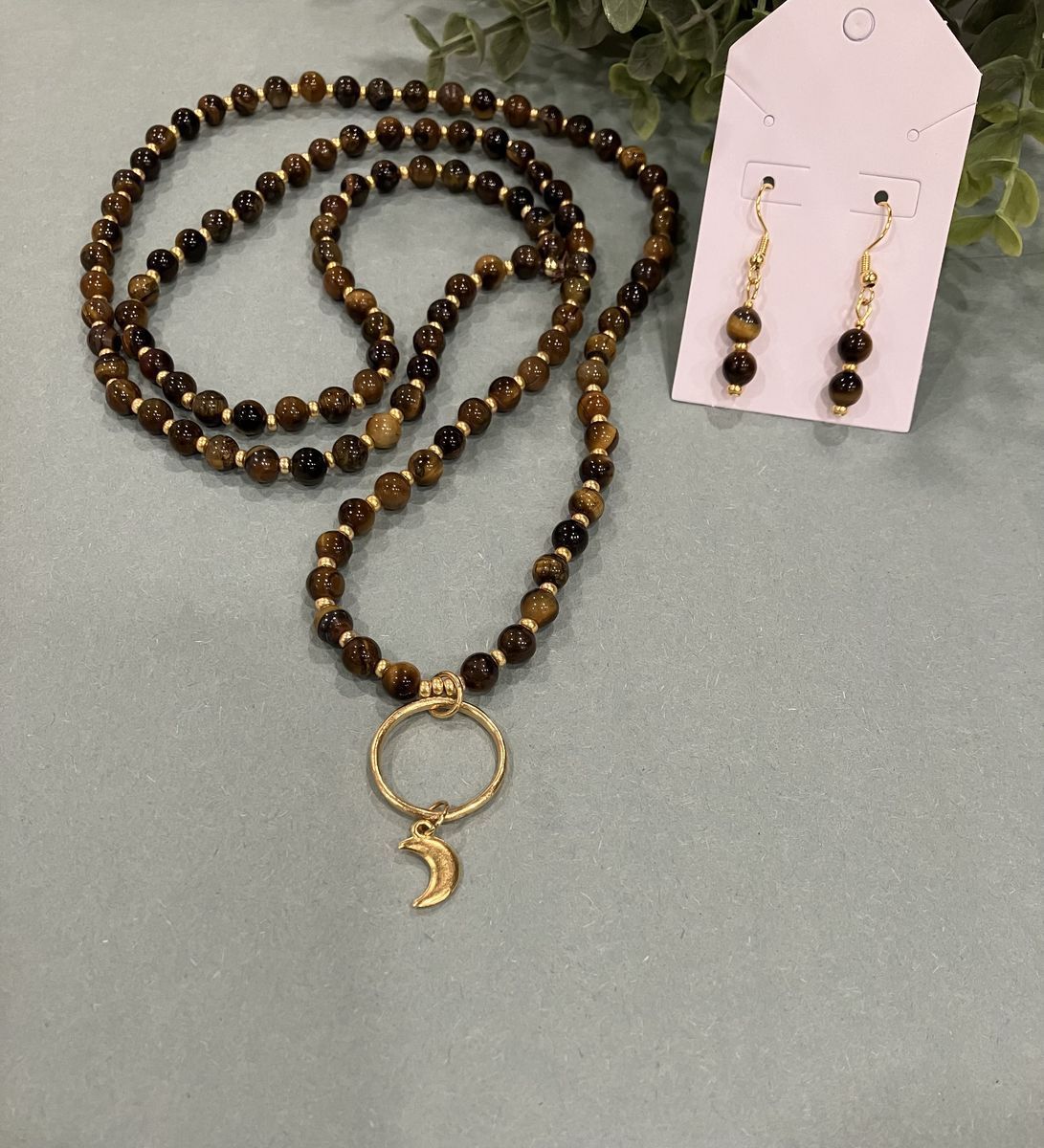 Tiger Eye Beaded Gold Pendant Necklace & Matching Drop Earrings