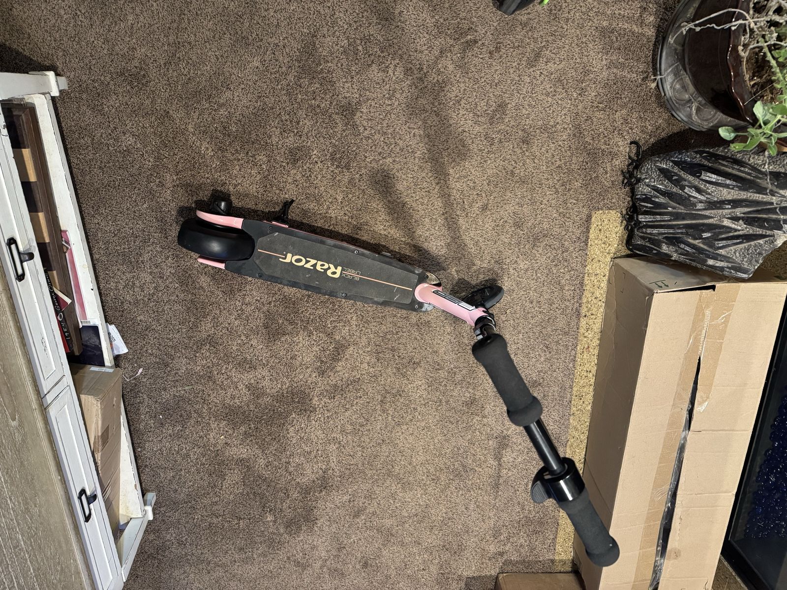 Razor e90 Electric Scooter