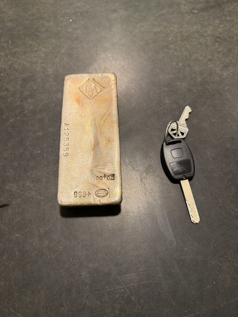 Authentic Johnson Matthey 100 Oz Silver Bar is .999 pure silver