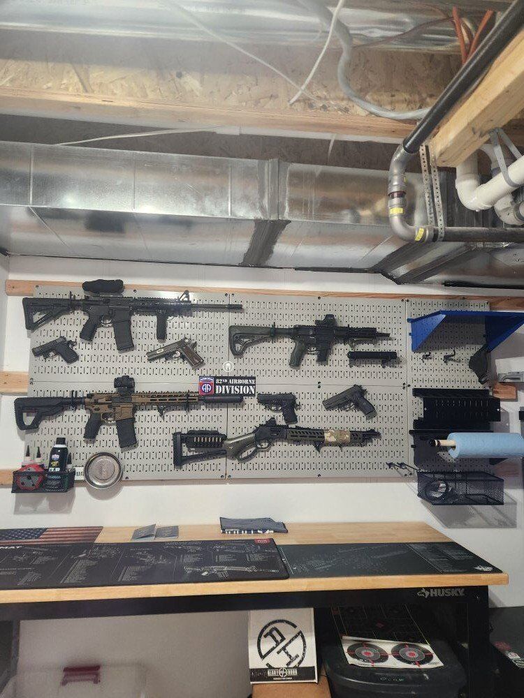 Metal Pegboard Gun storage