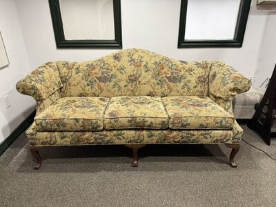 Vintage Floral Sofa - Solid Wood Legs - Moving Sal