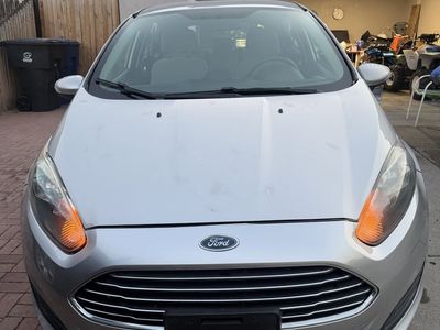 2015 Ford Fiesta SE