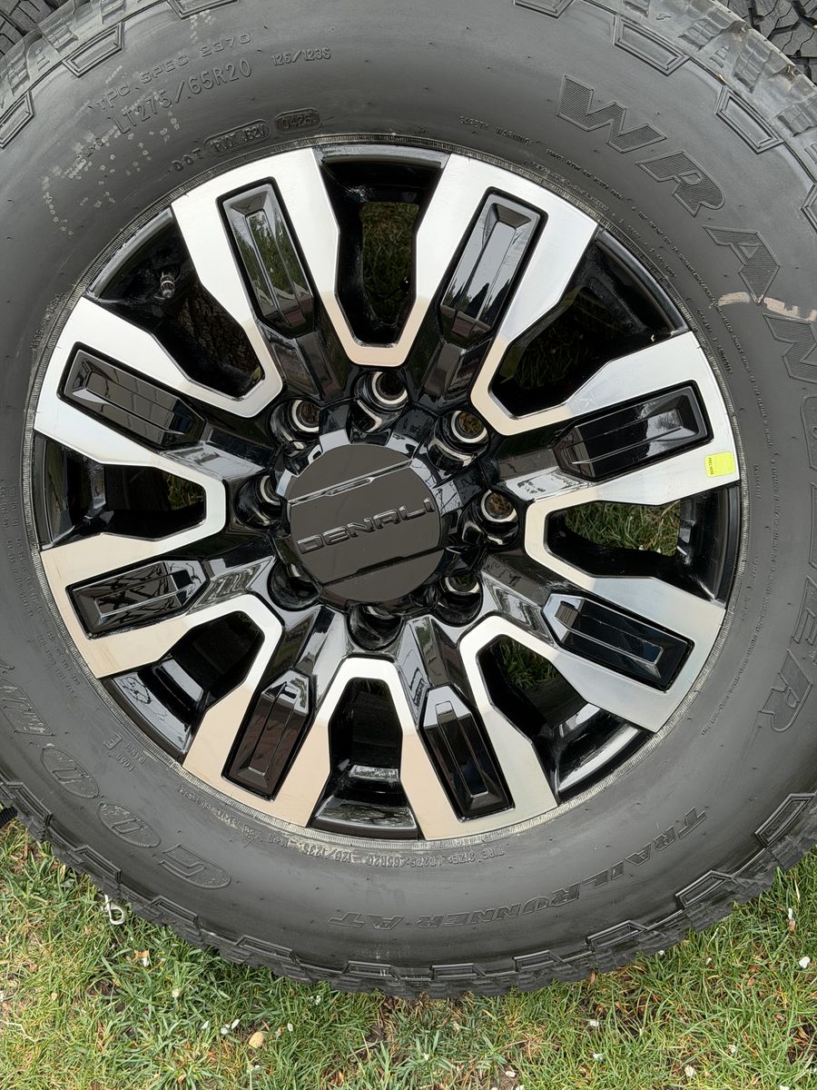 Brand New 2026 GMC Sierra HD 3500 Wheels And Tires