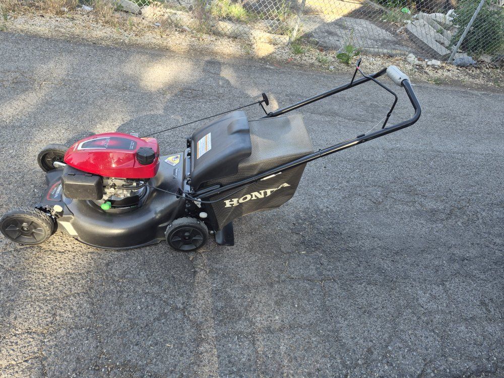 honda self proppelled